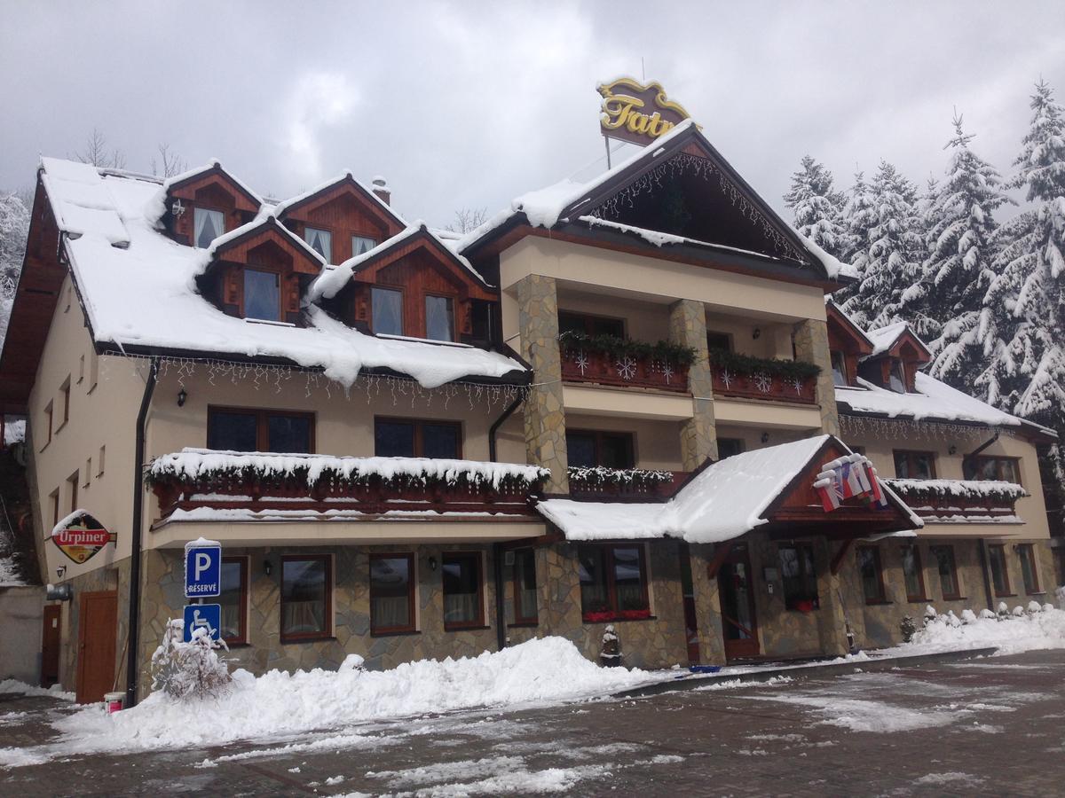 Garni Hotel Fatra Terhely Kültér fotó