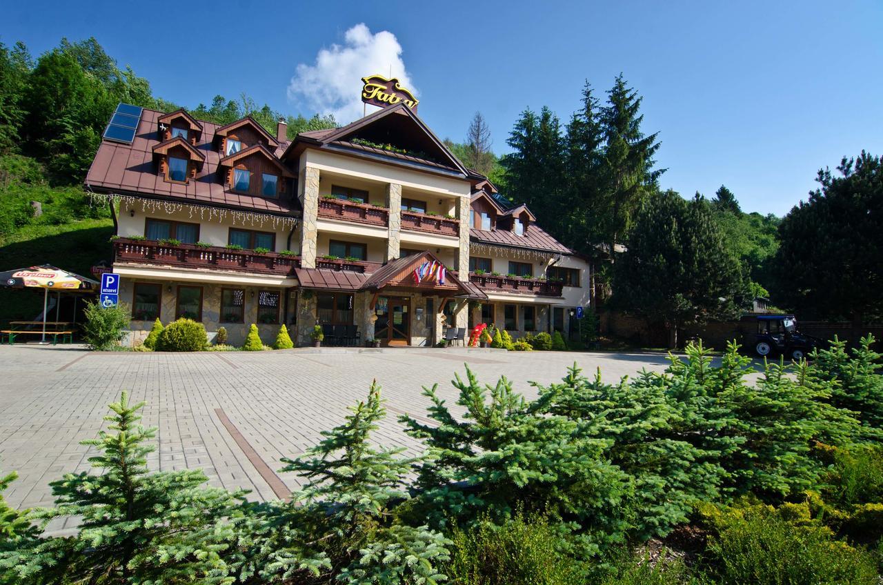 Garni Hotel Fatra Terhely Kültér fotó